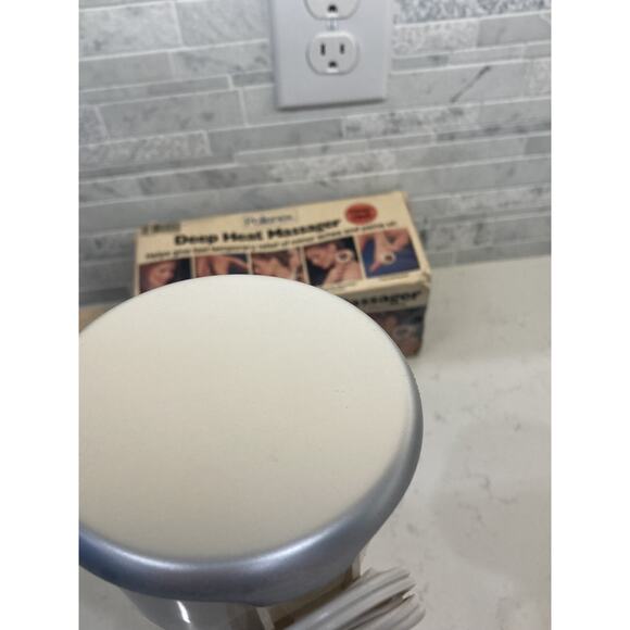 VINTAGE Pollenex Deep Heat Massager Model HM-10A4 In Original Box 2 Attachments - Picture 2 of 3